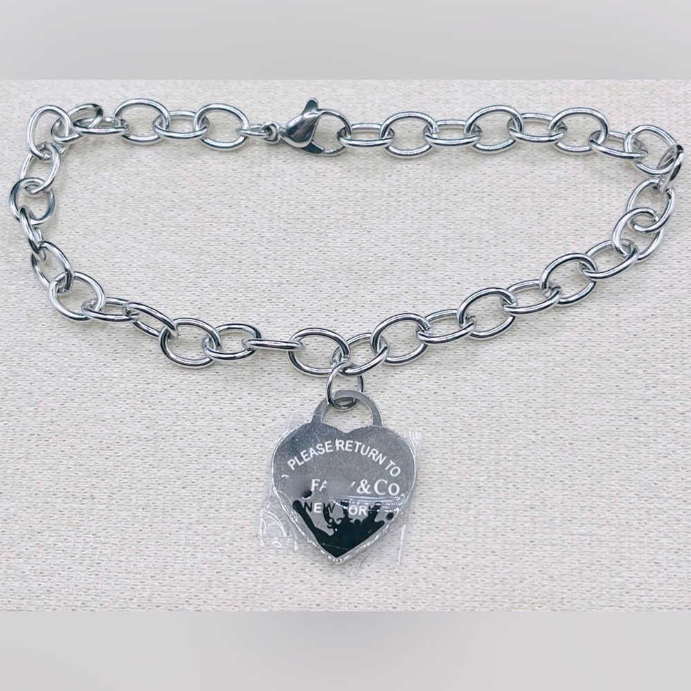 Splashed Heart Bracelet